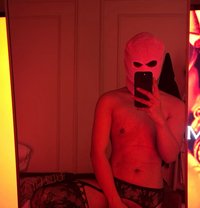 🇸🇦Nmot Big dick new in Riyadh 🇸🇦 - Male escort in Riyadh Photo 1 of 17
