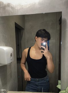 Nmot New in Riyadh 🇸🇦 - Male escort in Riyadh Photo 9 of 11