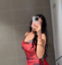 𝗡𝗶𝗸𝗲𝘁𝗮 𝗢𝘂𝘁𝗖𝗮𝗹𝗹 Mumbai & CAM - puta in Mumbai