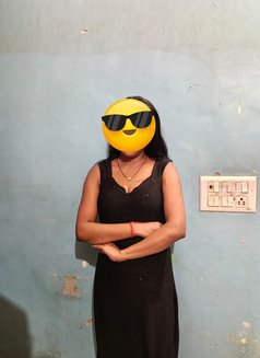 No Advance Cash on Delivery Oyo ₹8000 - escort in New Delhi Photo 6 of 8