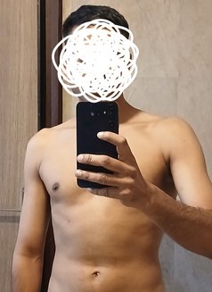 No Advance Full Privacy - Acompañantes masculino in Gurgaon Photo 3 of 4