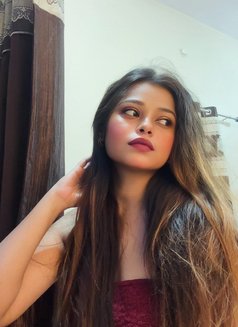 No Advance Home and Hotel Independent - escort in Kolkata Photo 3 of 8