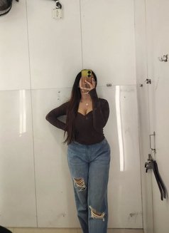No Advance Home and Hotel Myself Service - escort in Kolkata Photo 1 of 6