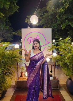 No Advance Home and Hotel Myself Service - escort in Kolkata Photo 5 of 6