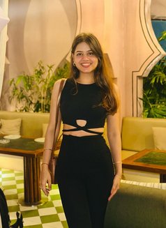 No Advance Home and Hotel Myself Service - escort in Kolkata Photo 2 of 7