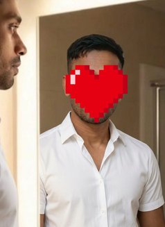 No Advance Home & Hotel - Male escort in Gurgaon Photo 2 of 4