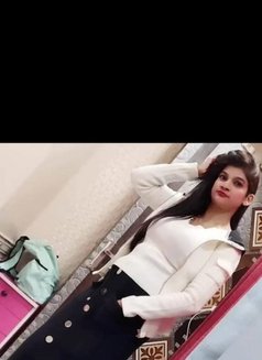 DIVIYA INDEPENDENT CALL GIRL SERVICE - escort in Noida Photo 2 of 4