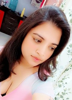 No Advance"s Pay Slim and Tall Priya - escort in Pune Photo 3 of 3