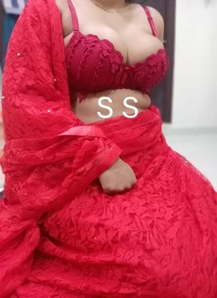No Agent Direct real meet available - escort in Hyderabad Photo 2 of 4
