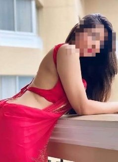 Amrita...direct meet no broker - puta in Kolkata Photo 1 of 4