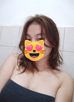 No Deposit! Escort/massage/camshow - puta in Manila Photo 3 of 4