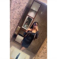 NO REAL ONLY CAMSHOW WITH FACE - escort in Kolkata