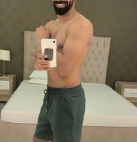 Noah - masseur in Al Manama