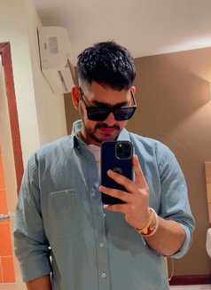 Noah - Acompañantes masculino in Bangkok Photo 4 of 5