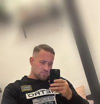 Noah - Male escort in Manila