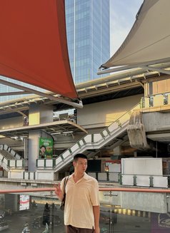 Noah - Male escort in Bangkok Photo 4 of 4