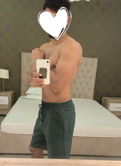 Noah Massage Bh - Male escort in Al Manama Photo 1 of 6