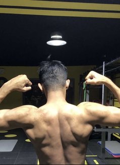 Noah Massage Bh - Male escort in Al Manama Photo 6 of 6