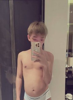 Noah - Acompañantes masculino in Bangkok Photo 4 of 10
