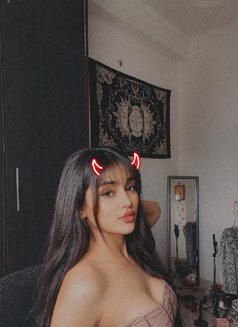 Noah vc or videos - Transsexual escort in Bangalore Photo 10 of 17