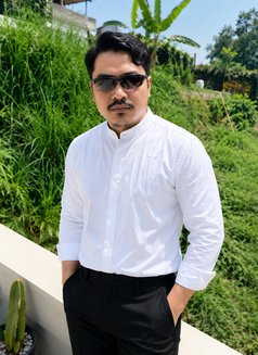 Noan - Male escort in Jakarta Photo 6 of 6