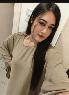 Nobar - masseuse in Dammam Photo 3 of 6