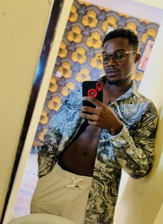 Noblejosh - Acompañantes masculino in Port Harcourt Photo 2 of 2