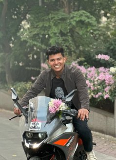 Noddy Full Satisfaction - Acompañantes masculino in Mumbai Photo 3 of 3