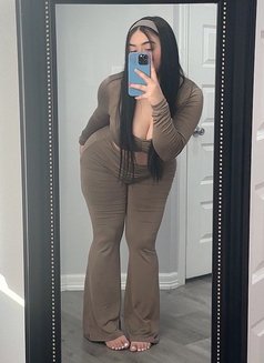 Noëlle - puta in Chiba Photo 2 of 6