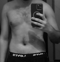 Nofal - Acompañantes masculino in Lahore
