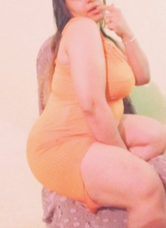 Noga - puta in Cairo Photo 9 of 12