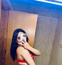 Noga - Acompañante in Ajmān