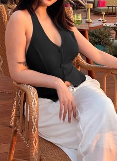 Noha - escort in Cairo Photo 3 of 8