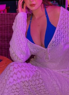 Noha - escort in Cairo Photo 7 of 8