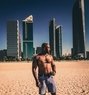 Noha - Intérprete masculino de adultos in Abu Dhabi Photo 5 of 6
