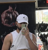Noha Meller in Dubai - Acompañante masculino in Dubai