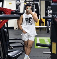 Noha Meller in Dubai - Acompañante masculino in Dubai