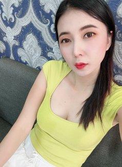 Noi - escort in Hua Hin Photo 7 of 7