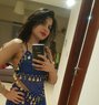 Noida Call Girl And Escort Service - puta in Noida Photo 1 of 3