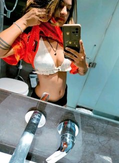 Noida Call Girls Service 24*7 - escort in Noida Photo 1 of 3