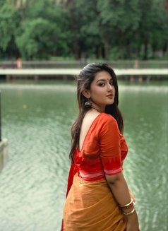 Noida Girl Fun/meet - escort in New Delhi Photo 1 of 3