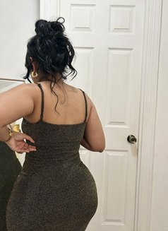 Noida Queen - escort in New Delhi Photo 2 of 4