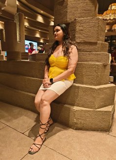 Noida Vip Escort Service 24*7 - escort in Noida Photo 6 of 6