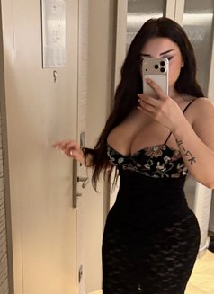 Noir - escort in Cairo Photo 1 of 1