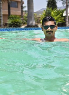 Non stop fuck - Male escort in Ahmedabad Photo 2 of 3