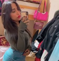 Nona Khaled - puta in Alexandria