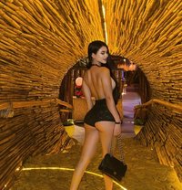 Nona Party Lover - puta in Hong Kong