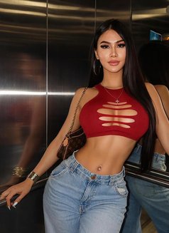 Nona Party Lover - escort in Hong Kong Photo 28 of 29