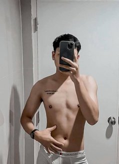 None - Transsexual escort in Al Manama Photo 7 of 8