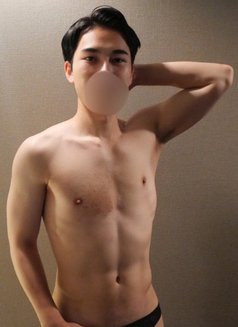 NONKE SPA - Male escort in Tokyo Photo 2 of 7